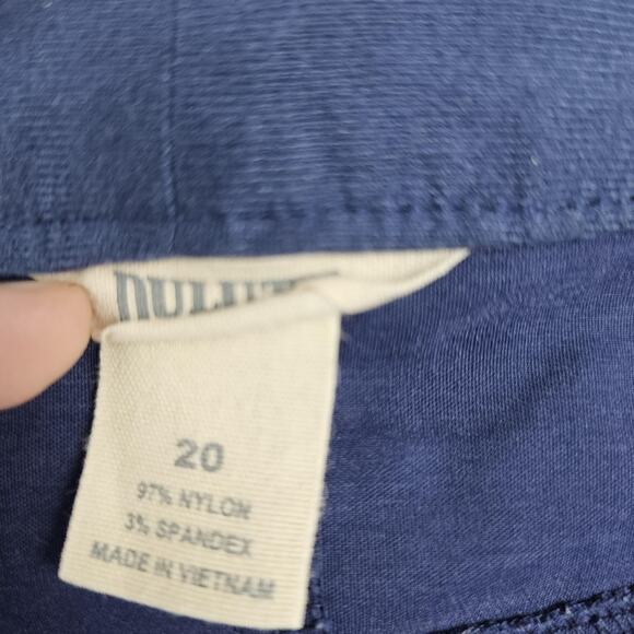 Duluth Trading Shorts Womens 20 Dry on The Fly Cargo Stretch Hiking Quick Dry - Picture 5 of 6